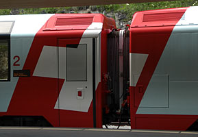 neue Glacierwagen von Stadler